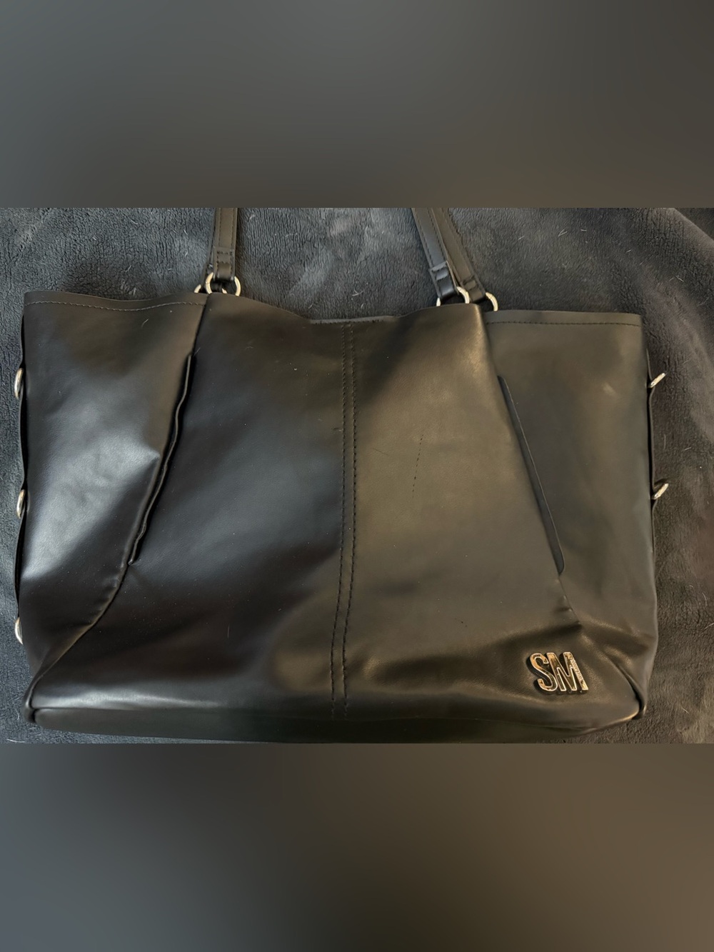 Steve Madden Black Tote Bag with SM Accent - Picture 4 of 5